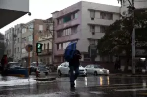 Más de 5.000 evacuados en Cuba por lluvias asociadas a la tormenta Alberto