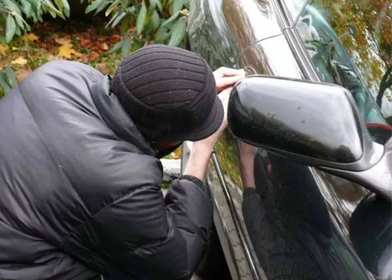 Ladrones de piezas continúan azotando