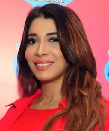 Rostros. 1ro.100dias. Pamela Alvarez y Elizabeth Ruiz