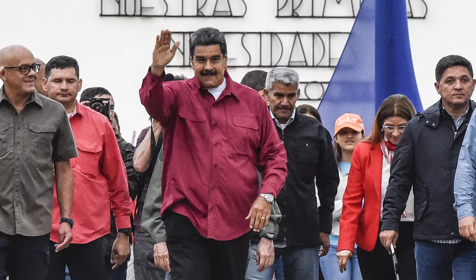 Maduro apunta a reelección en los comicios de Venezuela