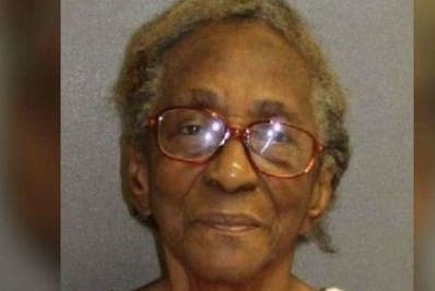 Anciana de 95 años apresada por pegarle nieta