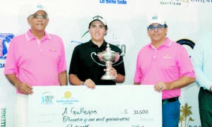 Andrés Gallegos gana el torneo de golf de Puerto Plata