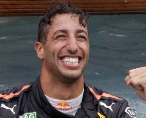 Daniel Ricciardo se impone en GP de F1