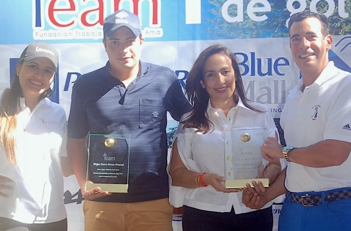 Los Bermúdez ganan campeonato de golf