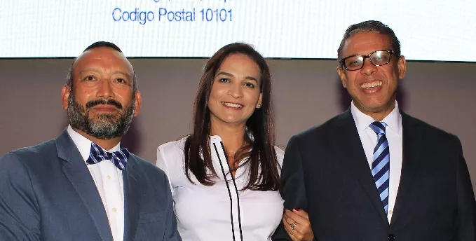 Inposdom relanza  servicio PostalPak para el Gobierno