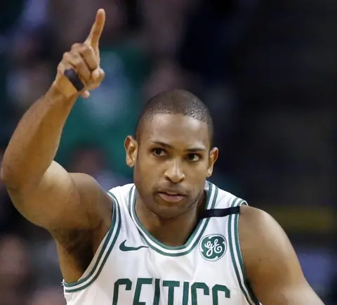 Celtics detienen a LeBron y vencen Cavs por 108-83