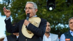 Álvaro Uribe niega vínculos con el narco y achaca la acusación a tiempos electorales