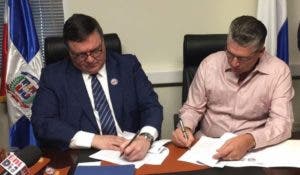 Firman acuerdo para exportar productos dominicanos a Rusia