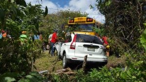 Accidente de tránsito deja dos muertos y 24 heridos en Cabarete