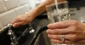 Alertan de que un tercio de EEUU puede estar consumiendo agua contaminada