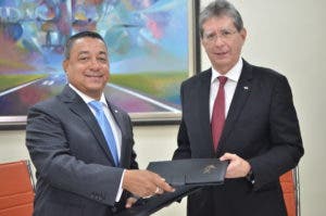 Autoridad Aeronáutica Civil dice República Dominicana es  un referente en ese sector