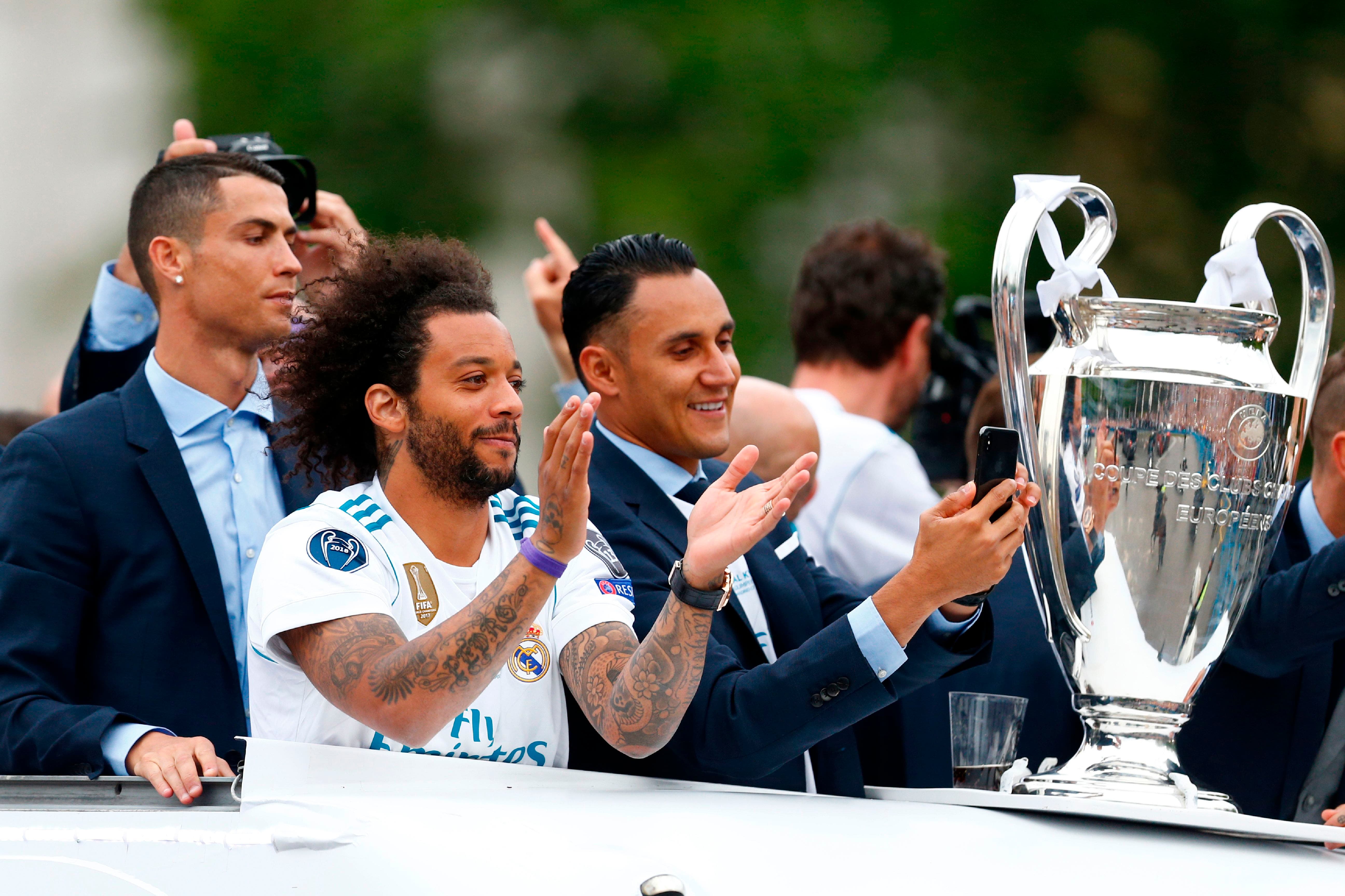 Real Madrid celebra título de Champions con sus seguidores