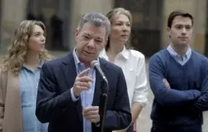 Santos pide a colombianos que voten por el bien de las próximas generaciones