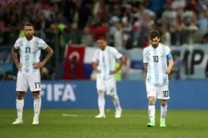 Argentina es goleada por Croacia con una decepcionante actuación y queda al borde de la eliminación en el Mundial de Rusia 2018