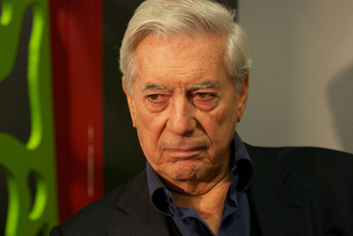 Mario Vargas Llosa: “Hay que acercar la literatura a las estrellas»