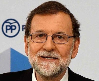 Rajoy deja liderazgo del Partido Popular