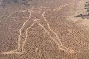 Sorpresa!!! El misterio de la figura gigante  de  Australia