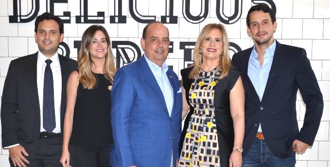 La cadena McDonald’s inaugura Patio Colombia