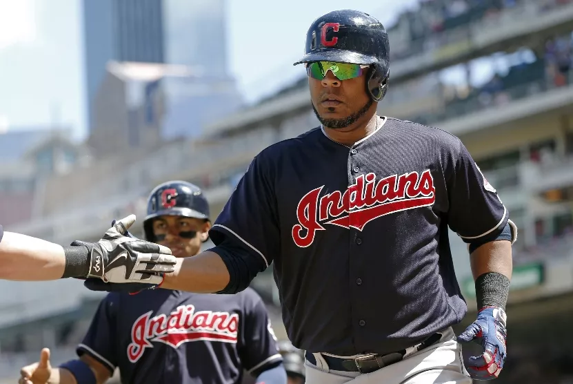 Edwin Encarnación batea los cuadrangulares 15 y 16