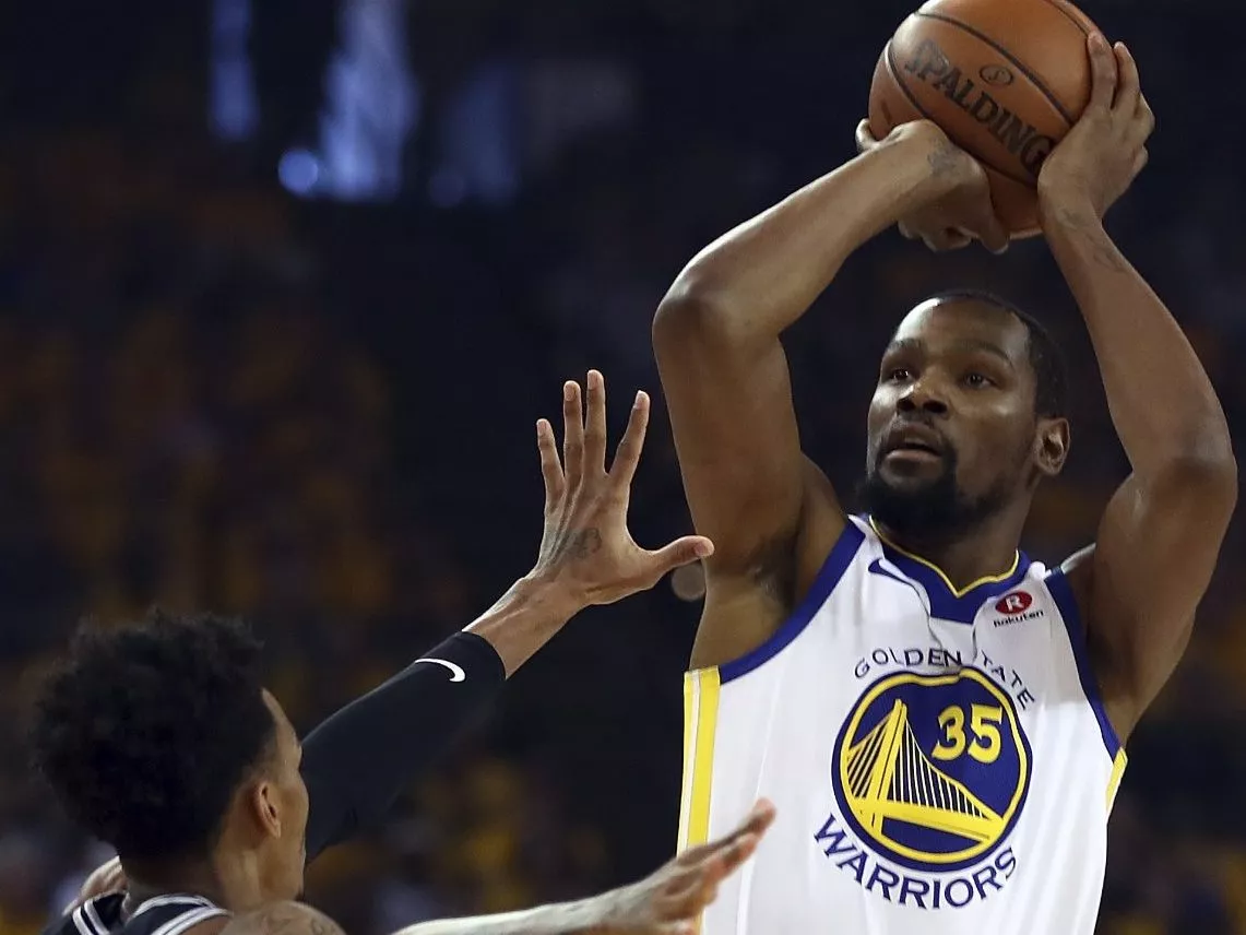 Warriors abren la cartera para Durant