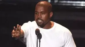 Kanye West se une a los Beatles y Eminem con un octavo álbum número uno