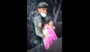 Niña de meses se salva milagrosamente de lava ardiente arrojada por Volcán de Fuego