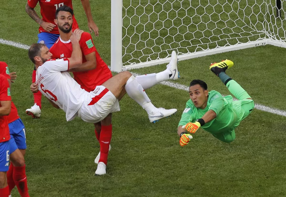 Kolarov y Serbia fulminan a Costa Rica en Mundial de Rusia