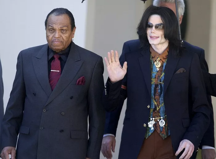 Joe Jackson, padre de Michael Jackson, fallece a los 89 años