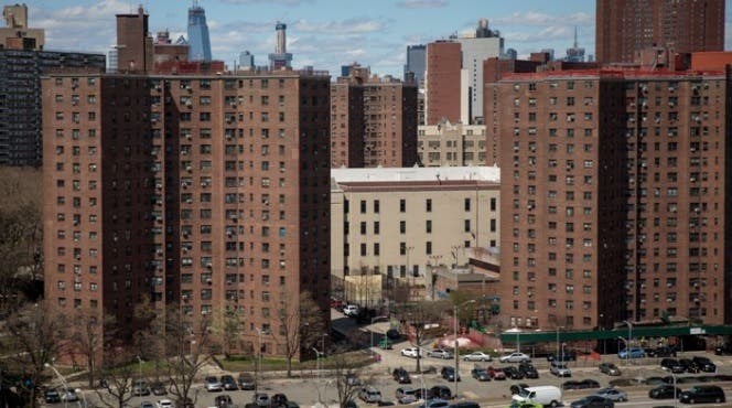 Dominicanos se beneficiarán de arreglos apartamentos públicos en NY