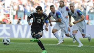 Messi falla un penalti y  Argentina empata 1-1 ante Islandia