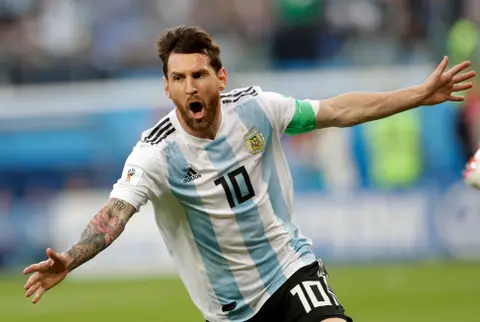Messi es el futbolista mejor pagado del mundo, según la lista Forbes