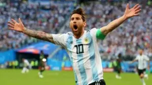 ARGENTINA 1-0 NIGERIA: Messi marca un golazo para tratar de ahuyentar el fantasma de la eliminación