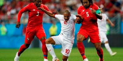 Panamá le gana 1-0 a Túnez tras 45 minutos