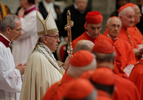 Papa acepta renuncias de otros dos obispos chilenos