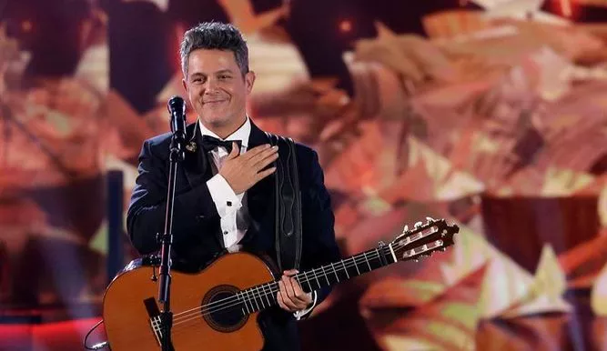 Alejandro Sanz comienza a trabajar desde Miami en un nuevo disco