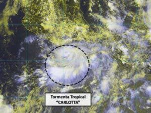 Tormenta tropical Carlotta tiene en alerta por lluvias a 9 estados mexicanos