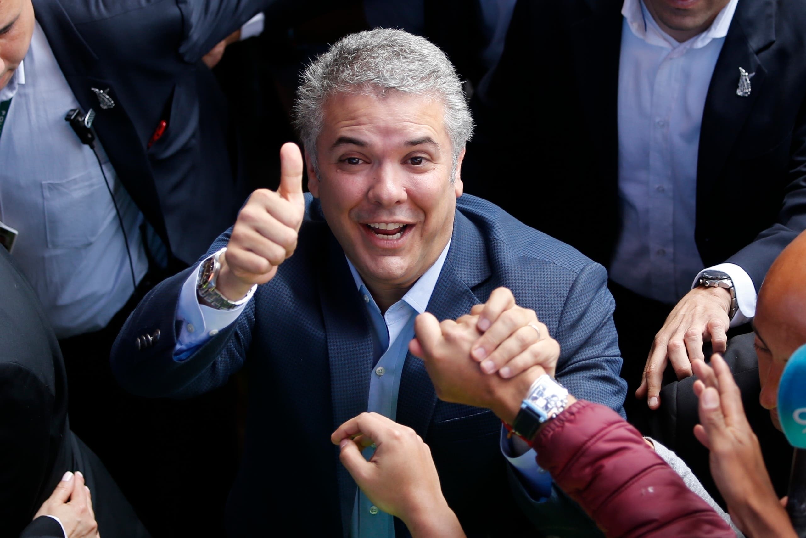 Iván Duque lidera votación en Colombia según el primer boletín oficial