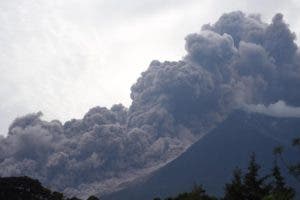 Volcán de Fuego desató su furia sin contemplaciones en Guatemala