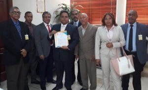 Dominicanos por el Cambio pide a la JCE investigar financiamiento de campañas del PLD