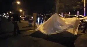 Policía reprime y desmonta Campamento Verde en Santiago, pese a sentencia que autorizó instalarse en el Monumento