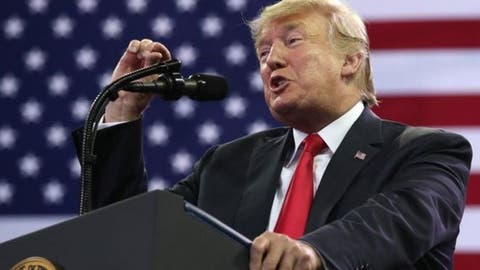 Donald Trump amenaza: «Háganme un impeachment y los mercados se hundirán»