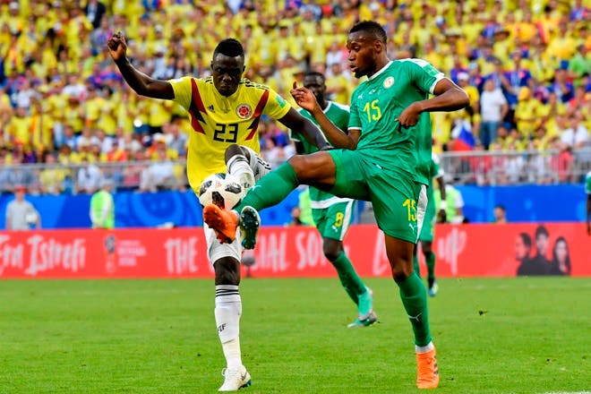 Colombia vence a Senegal con gol de Mina y se clasifica