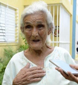 Nombre:Benita Ramirez “Juana”  Edad68  años Residente en La Nueva Barquita Aquí se vive  en paz y sin temor a que el río entre a mi casa.   