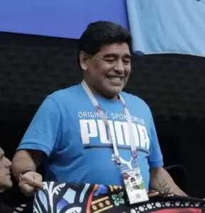 Maradona dice   nunca estuvo internado