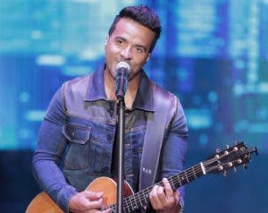 Fundación Global Gift premia la labor solidaria de Luis Fonsi