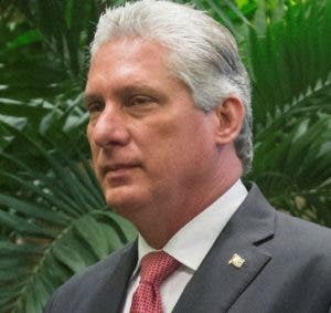 El presidente cubano ya tiene cuenta en Twitter