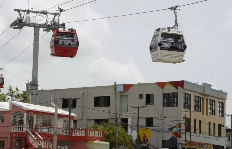 Teleférico inicia operación normal