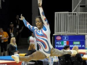 Nin Reyes y Yamilet  Peña listos para dar medallas a República Dominicana