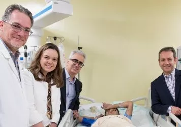 Unidos en el primer trasplante renal en niños