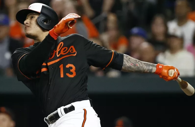 ¡Oficial! Manny Machado pasa a los Dodgers por 5 jugadores